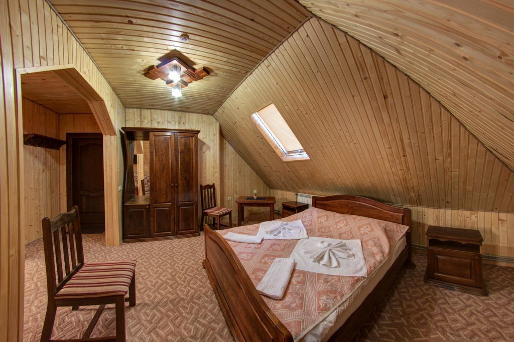 Deluxe Suite,220135373:JPEG
